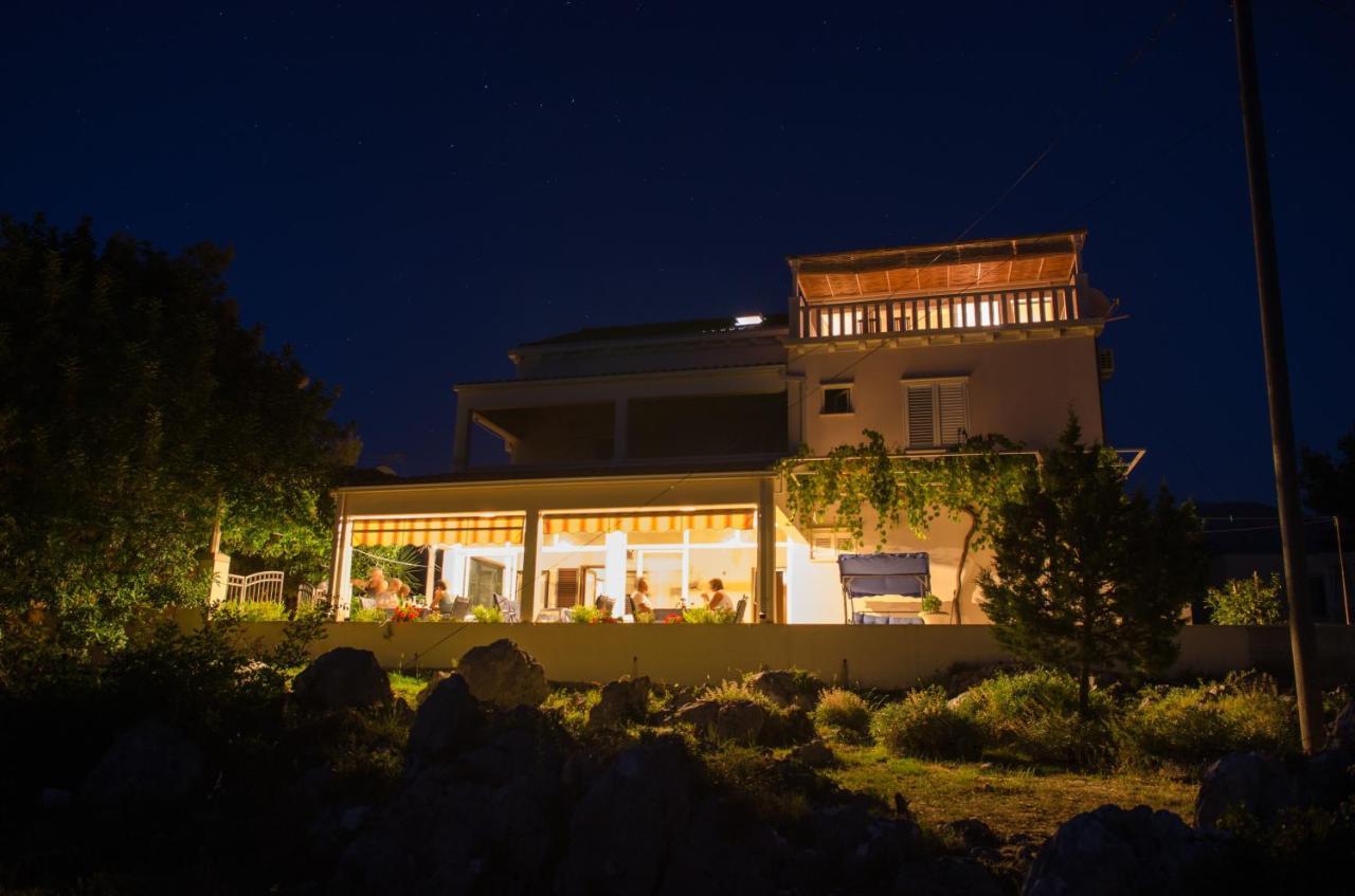 סלאנו Apartment & Rooms Villa Katarina מראה חיצוני תמונה